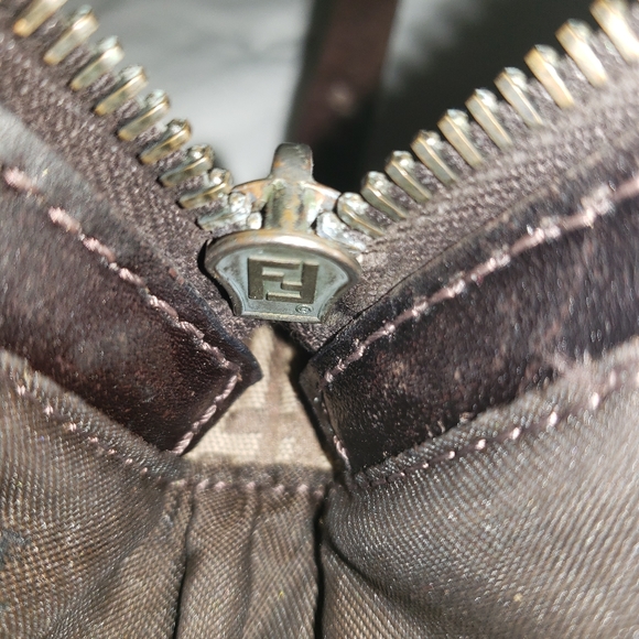 Fendi pochette - Picture 8 of 10